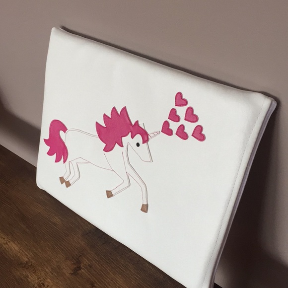 Unicorn Laptop/Tablet Sleeves - Picture 2 of 5
